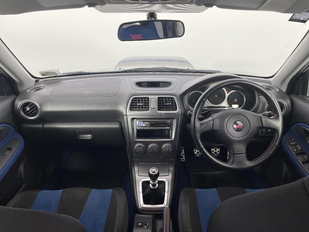 Photo '17' of Subaru Impreza Photo '17' of Subaru Impreza