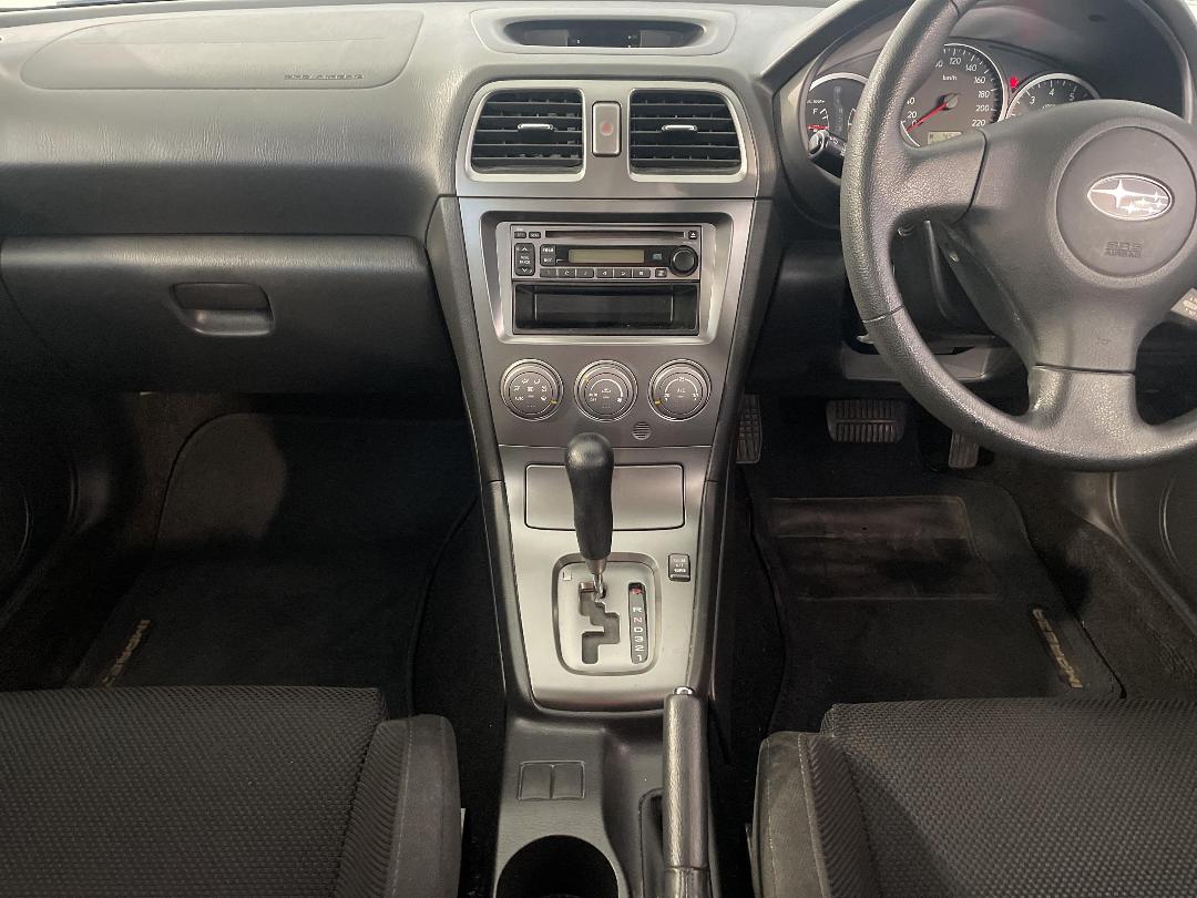 Photo '18' of Subaru Impreza