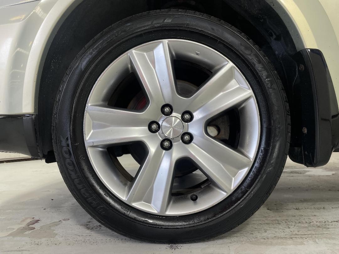 Photo '10' of Subaru Legacy Photo '10' of Subaru Legacy