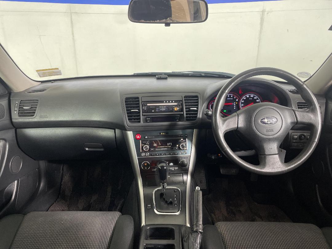 Photo '17' of Subaru Legacy Photo '17' of Subaru Legacy