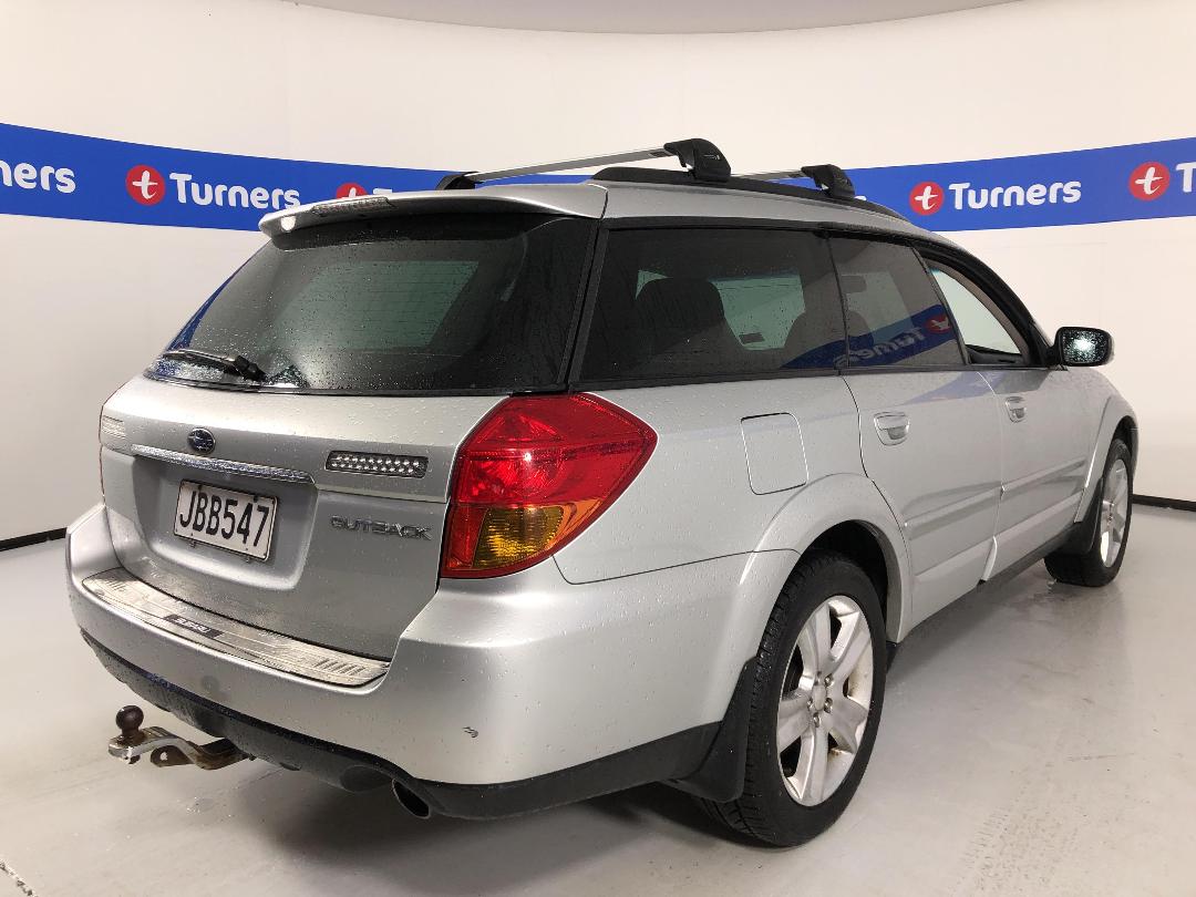 Photo '7' of Subaru Legacy Photo '7' of Subaru Legacy