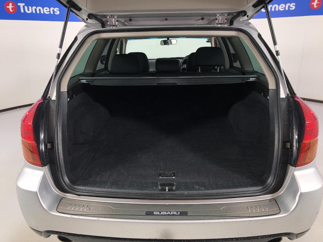 Photo '14' of Subaru Legacy Photo '14' of Subaru Legacy