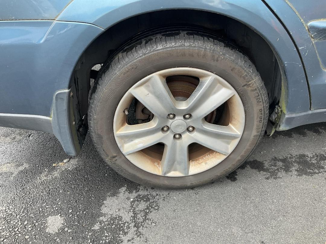 Photo '9' of Subaru Legacy Photo '9' of Subaru Legacy