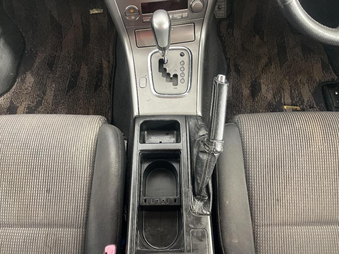 Photo '18' of Subaru Legacy Photo '18' of Subaru Legacy