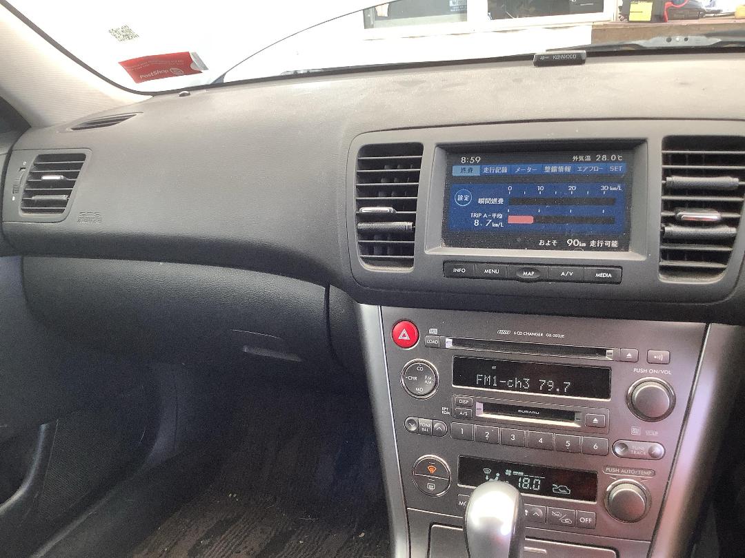 Photo '15' of Subaru Legacy