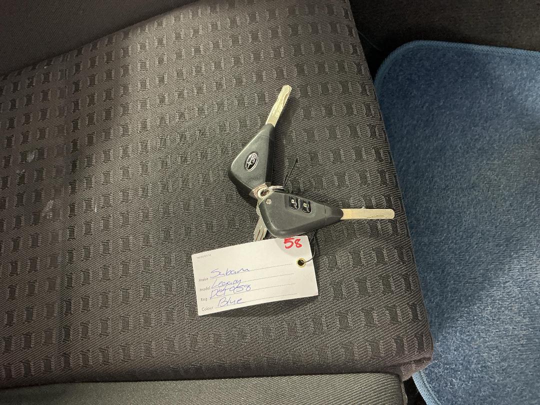 Photo '22' of Subaru Legacy