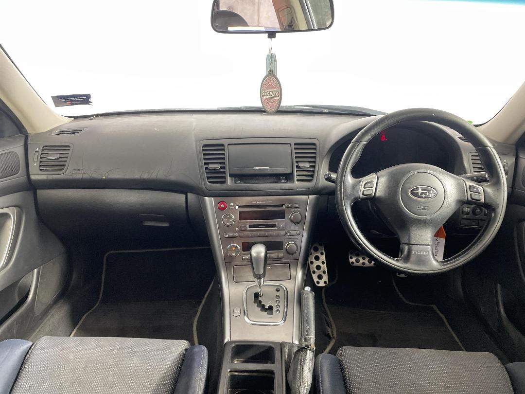 Photo '17' of Subaru Legacy Photo '17' of Subaru Legacy