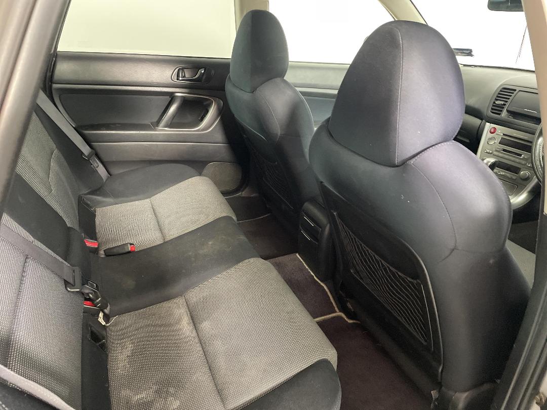 Photo '20' of Subaru Legacy Photo '20' of Subaru Legacy