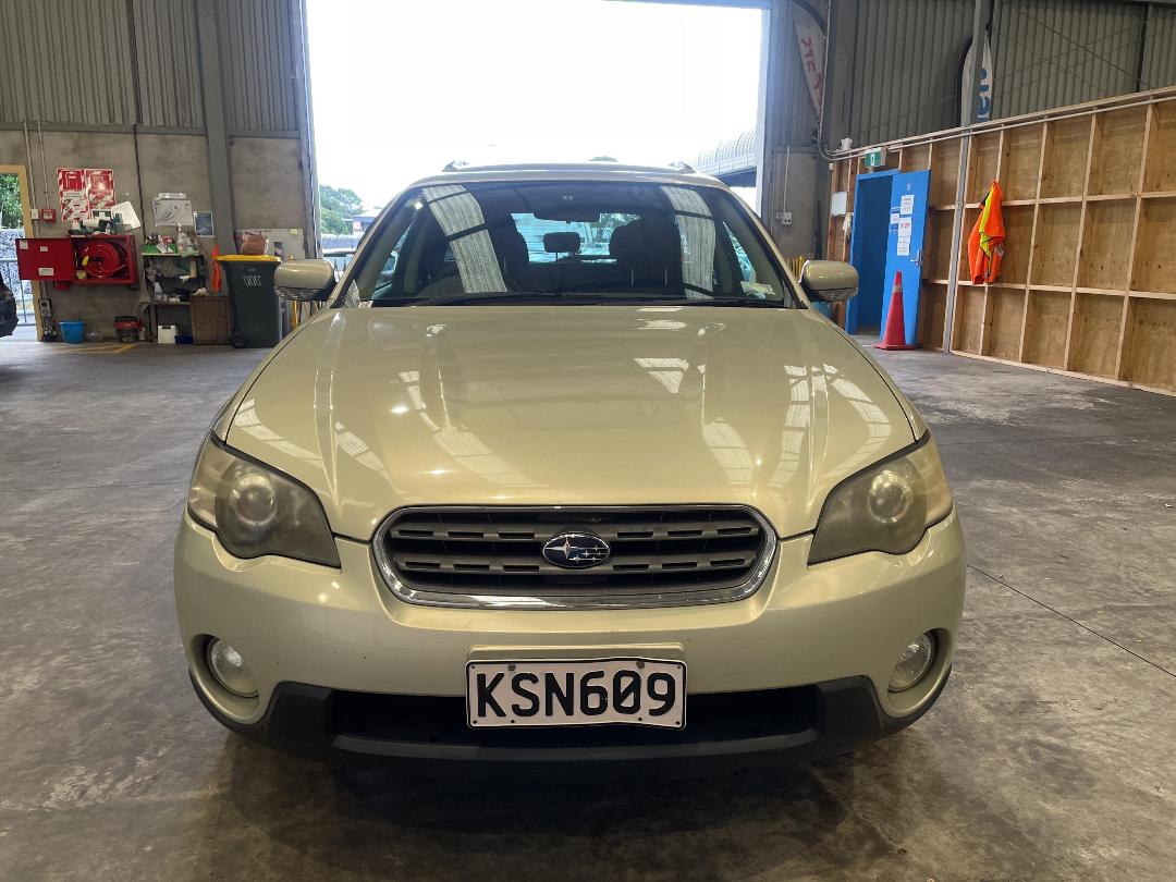 Photo '2' of Subaru Legacy Outback