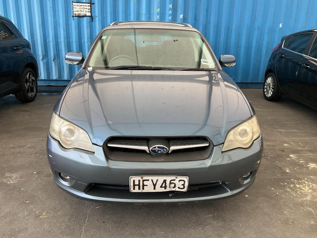 Photo '2' of Subaru Legacy