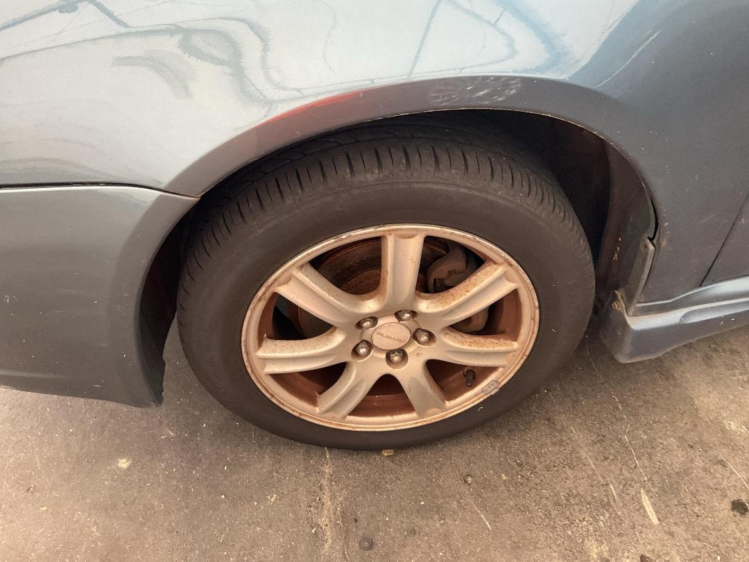 Photo '5' of Subaru Legacy