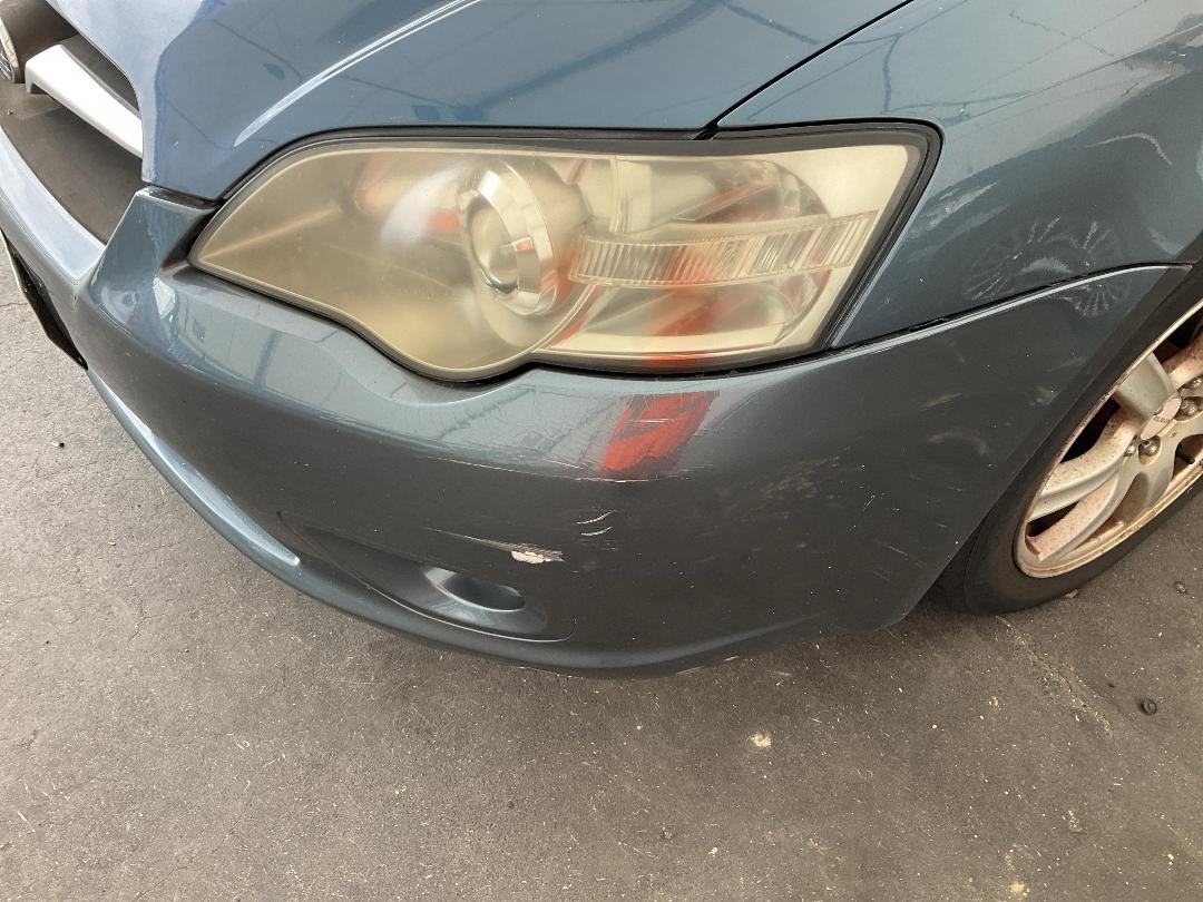 Photo '4' of Subaru Legacy