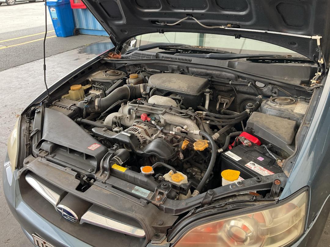 Photo '23' of Subaru Legacy