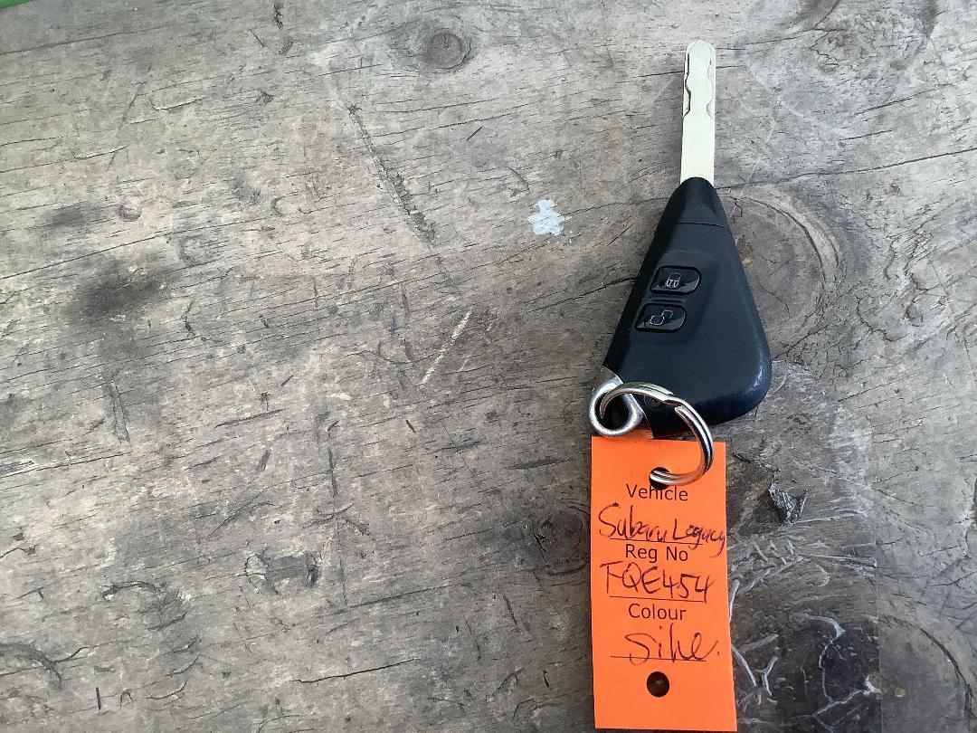 Photo '22' of Subaru Legacy