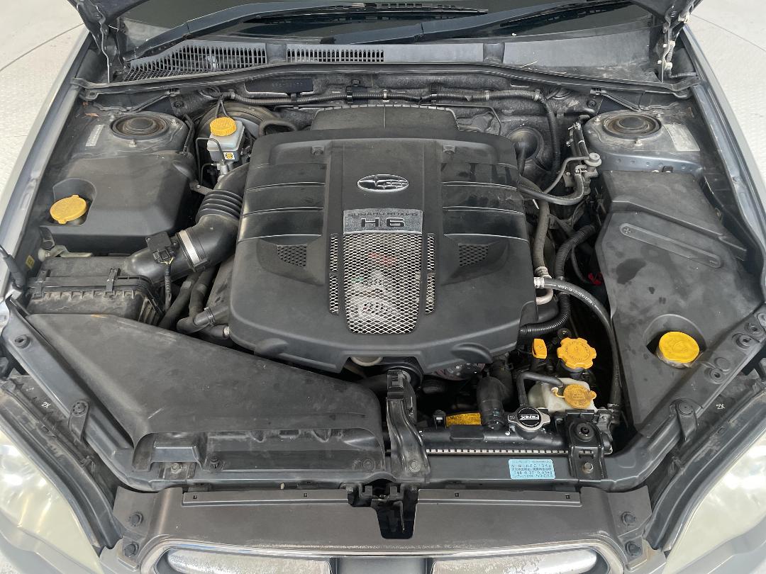 Photo '6' of Subaru Legacy Photo '6' of Subaru Legacy