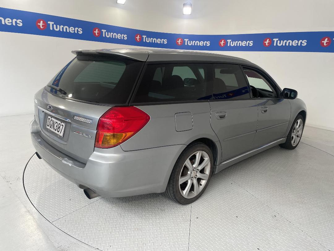 Photo '7' of Subaru Legacy Photo '7' of Subaru Legacy