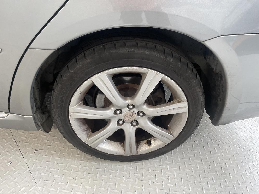 Photo '11' of Subaru Legacy Photo '11' of Subaru Legacy