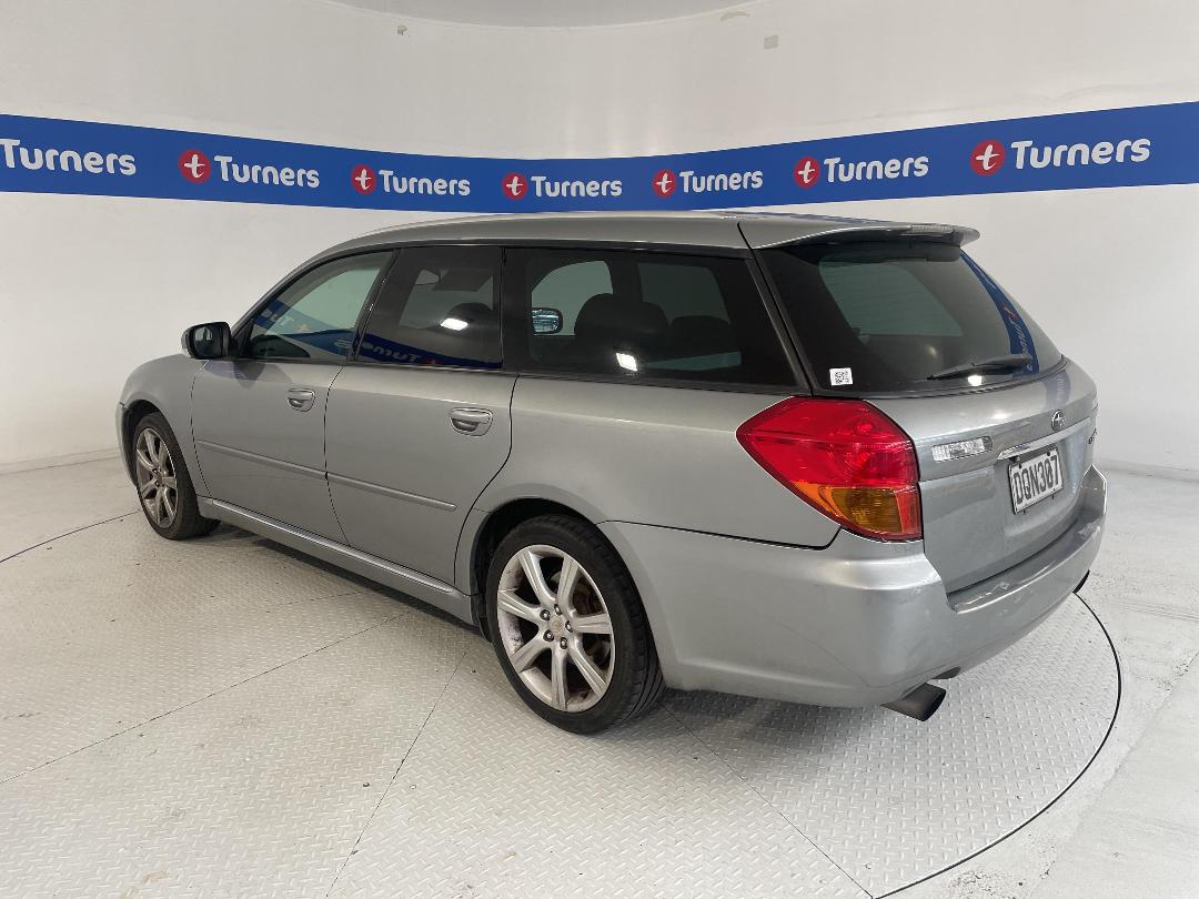 Photo '10' of Subaru Legacy Photo '10' of Subaru Legacy