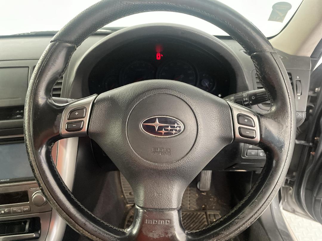 Photo '26' of Subaru Legacy Photo '26' of Subaru Legacy