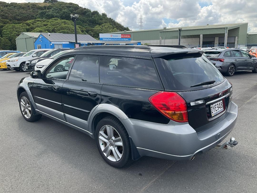 Photo '5' of Subaru Legacy