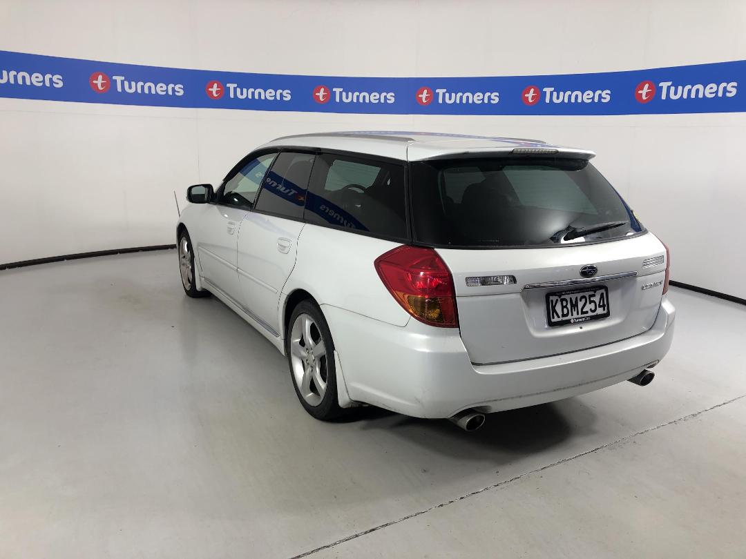 Photo '5' of Subaru Legacy