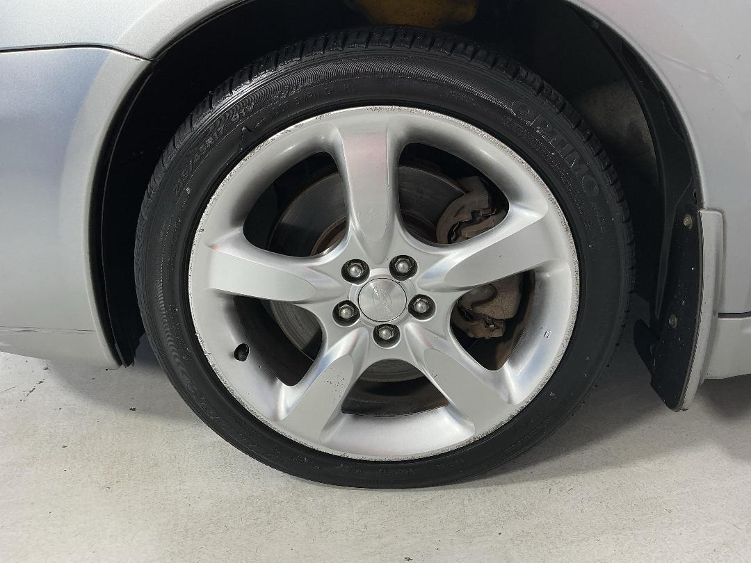 Photo '10' of Subaru Legacy