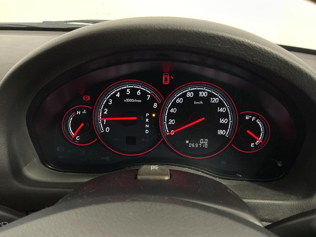 Photo '21' of Subaru Legacy