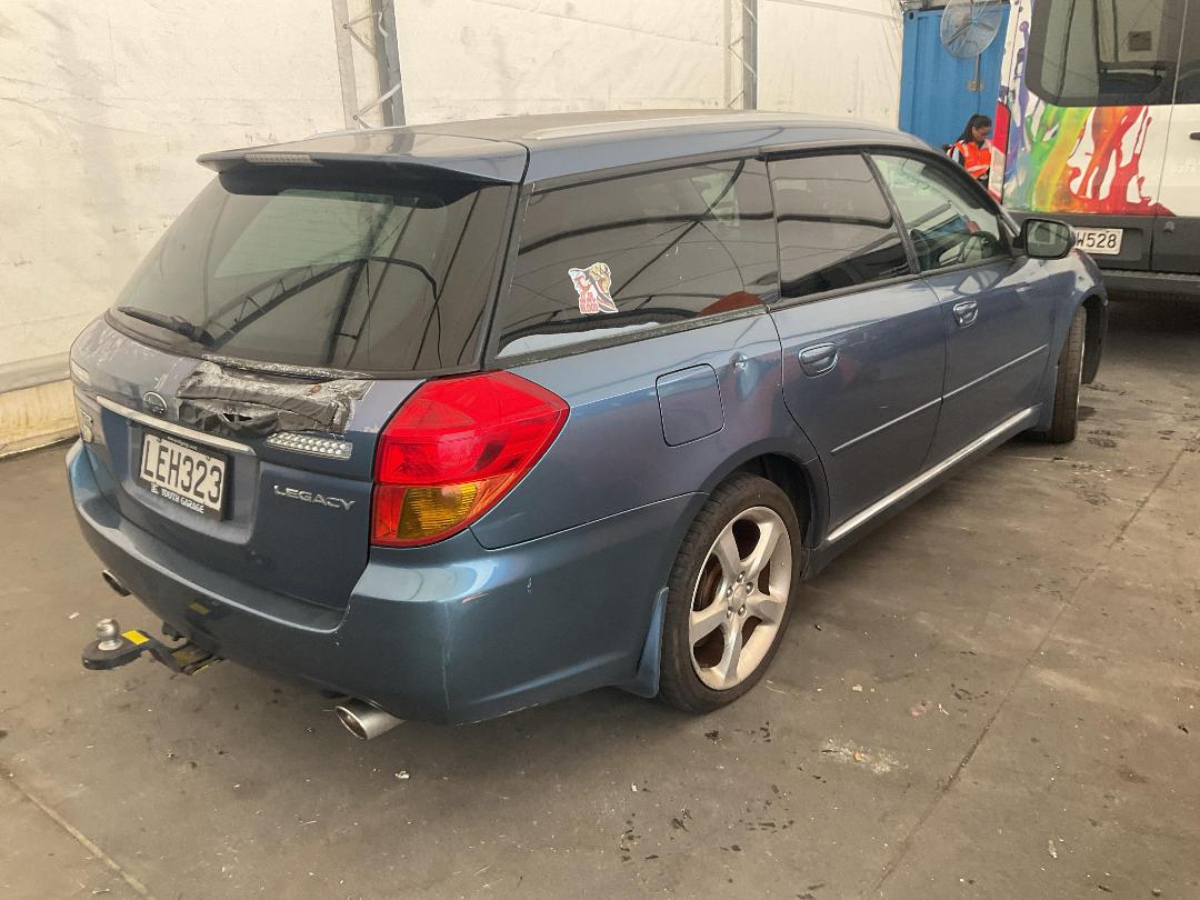 Photo '5' of Subaru Legacy Photo '5' of Subaru Legacy