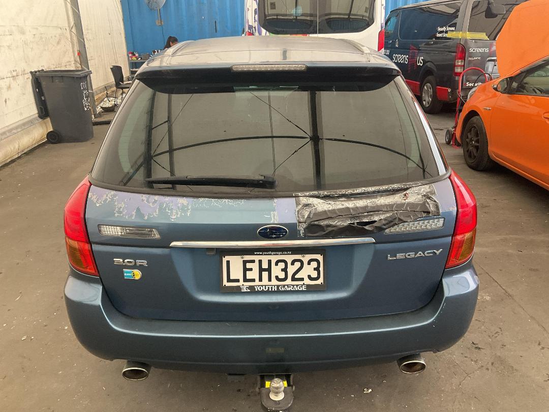 Photo '4' of Subaru Legacy Photo '4' of Subaru Legacy