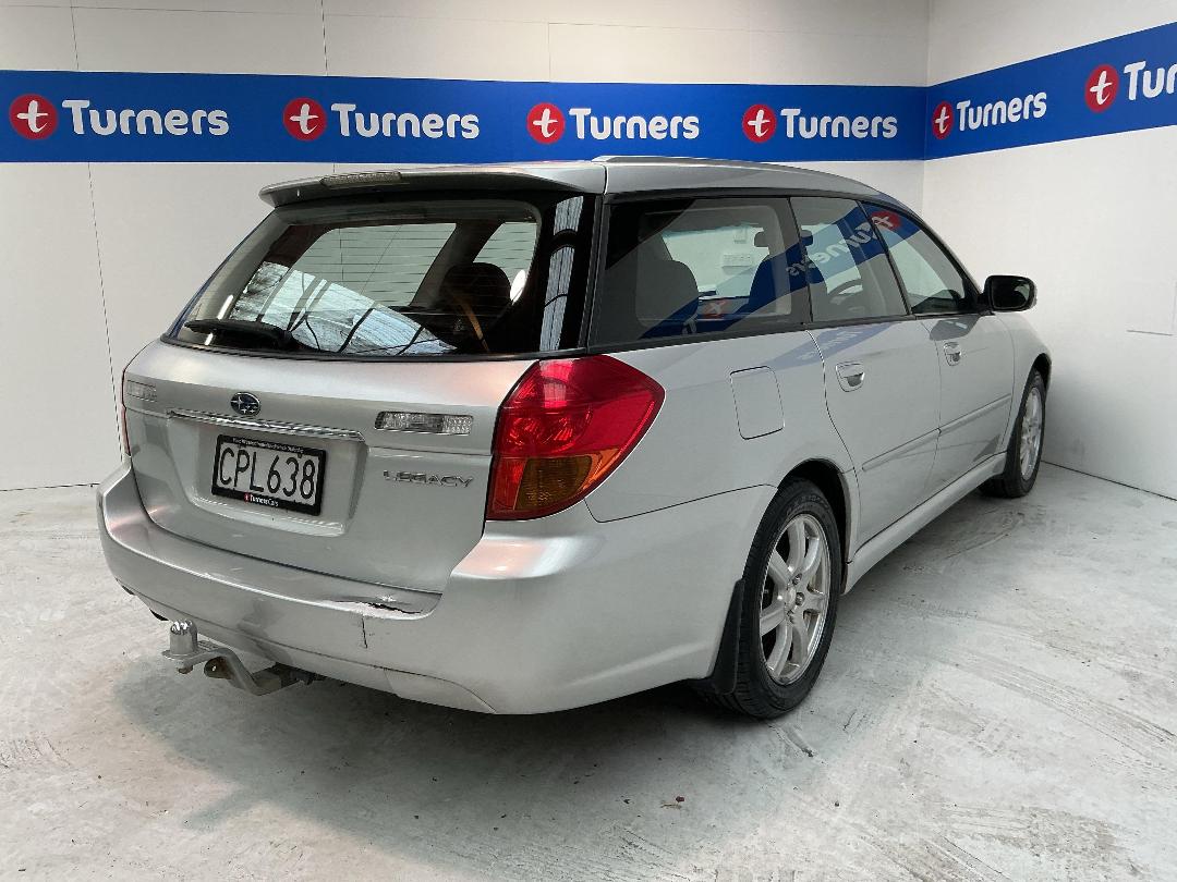 Photo '7' of Subaru Legacy