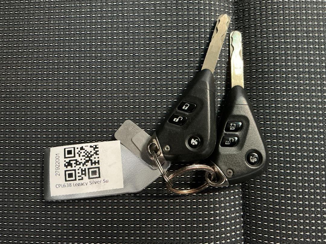 Photo '22' of Subaru Legacy