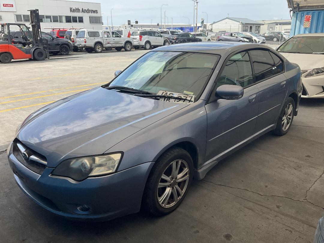 Photo '6' of Subaru Legacy