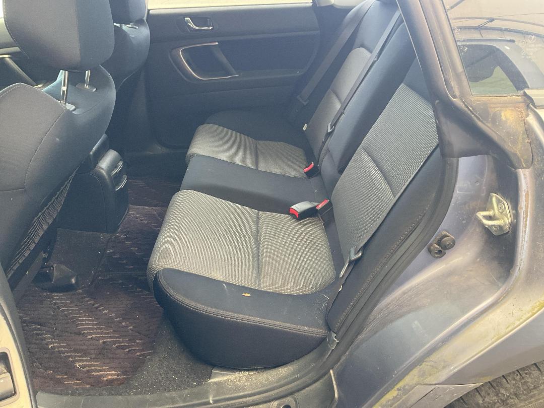 Photo '19' of Subaru Legacy