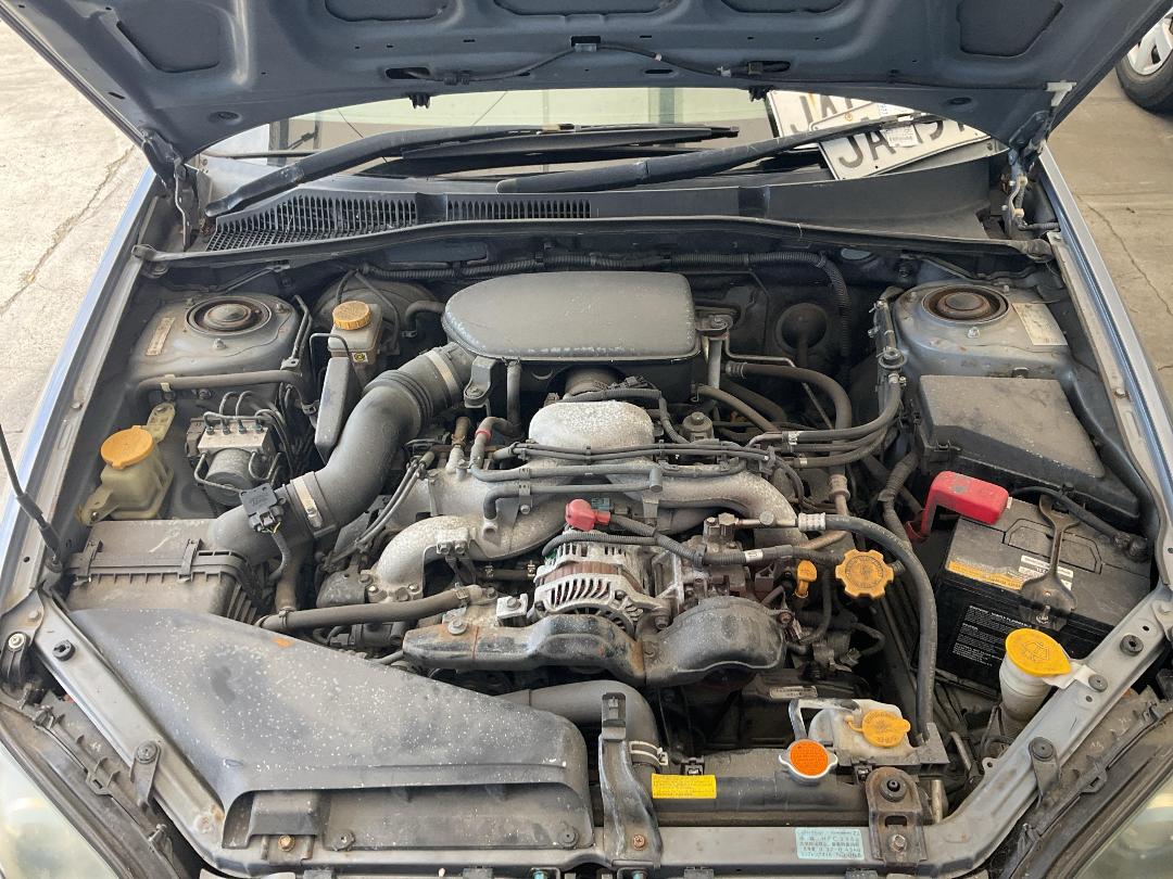 Photo '27' of Subaru Legacy