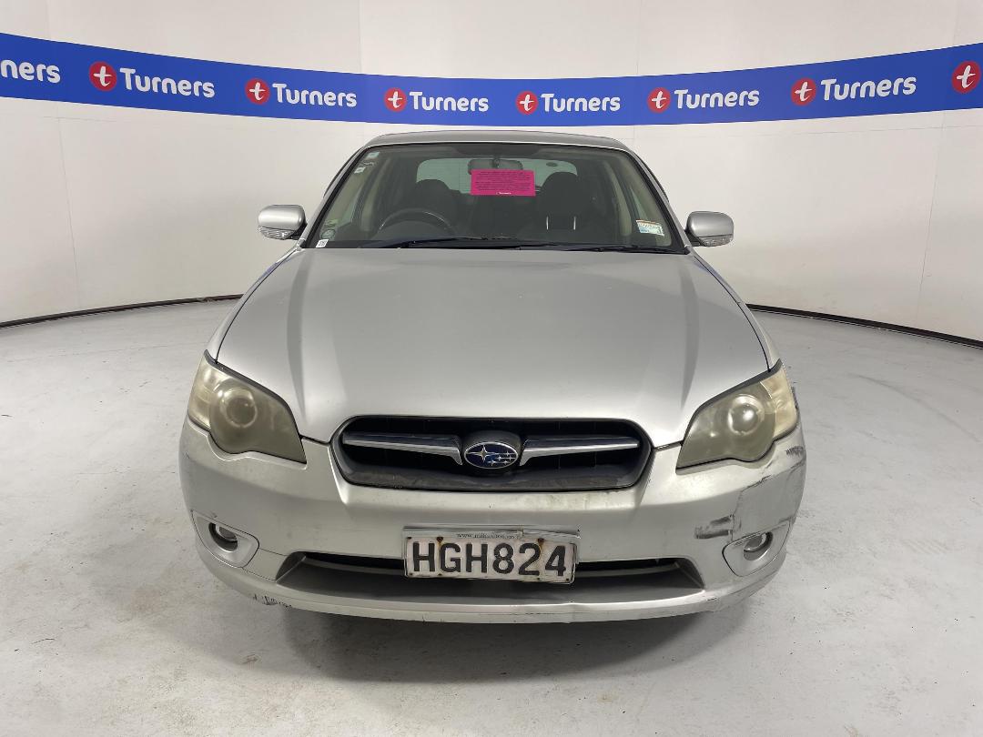 Photo '2' of Subaru Legacy