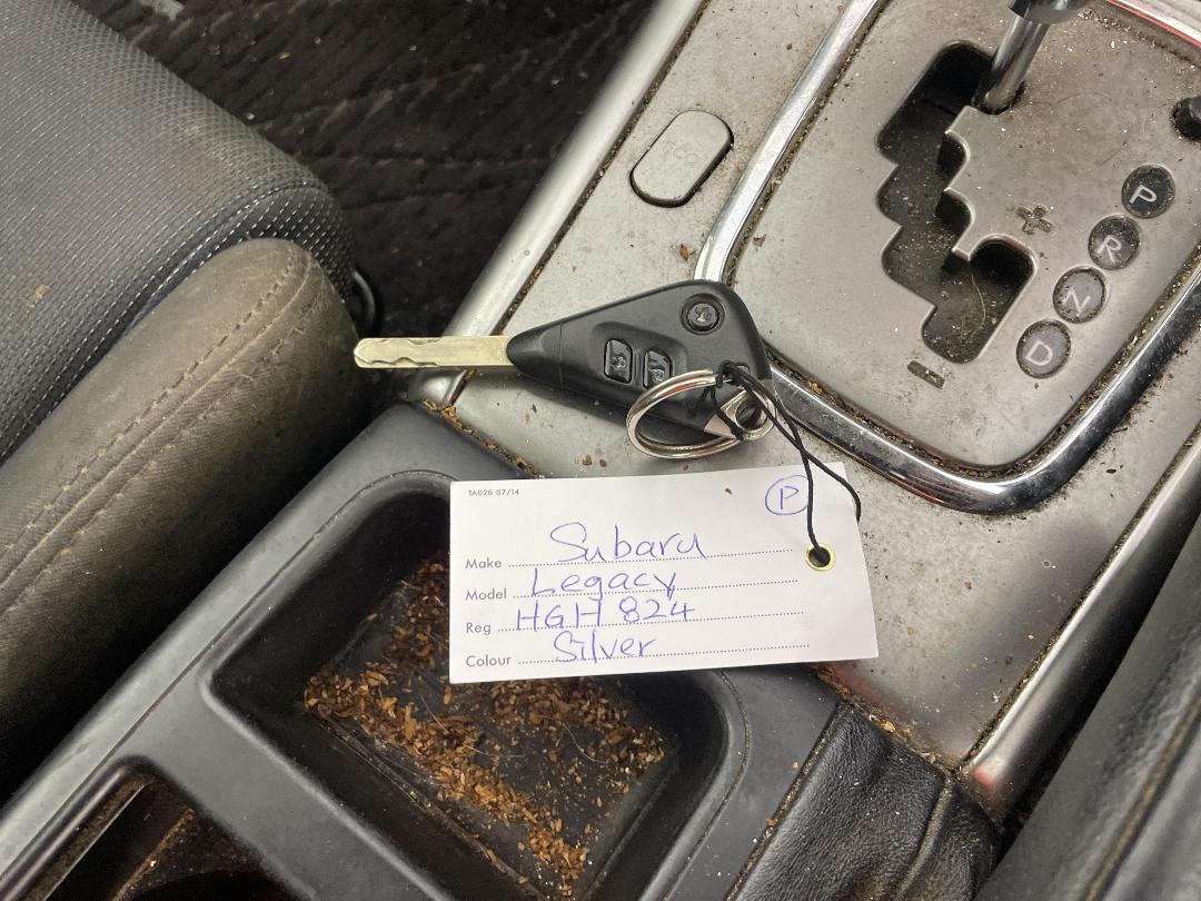 Photo '20' of Subaru Legacy