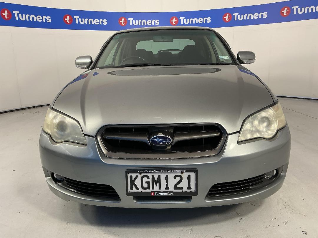 Photo '2' of Subaru Legacy