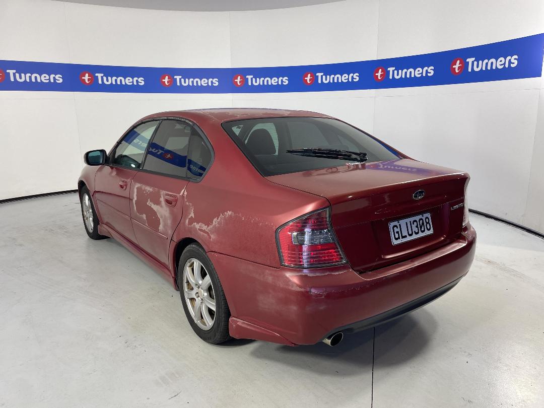 Photo '4' of Subaru Legacy