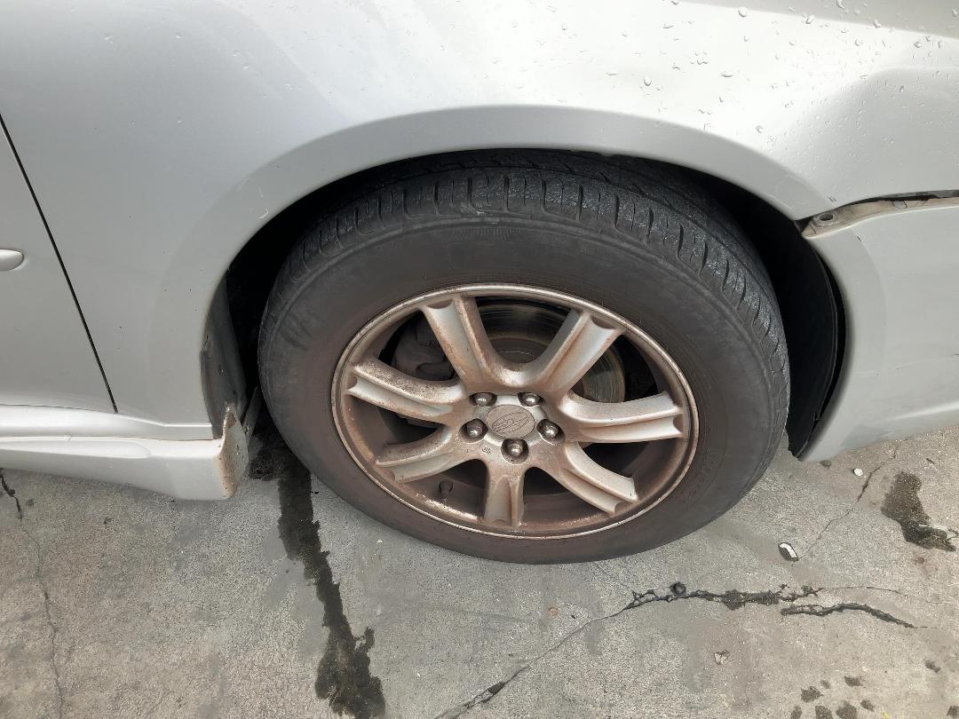 Photo '2' of Subaru Legacy