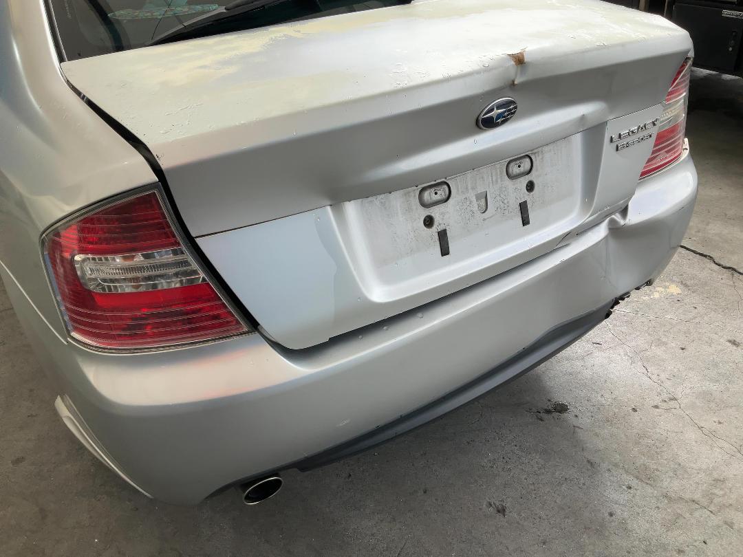 Photo '15' of Subaru Legacy