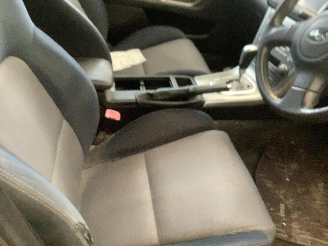 Photo '15' of Subaru Legacy