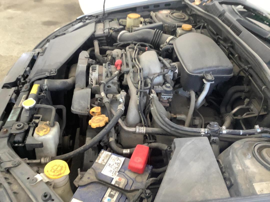 Photo '18' of Subaru Legacy