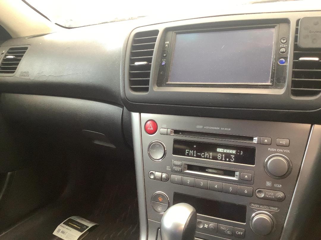 Photo '23' of Subaru Legacy