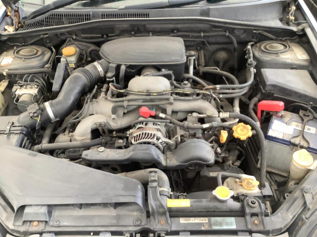 Photo '24' of Subaru Legacy