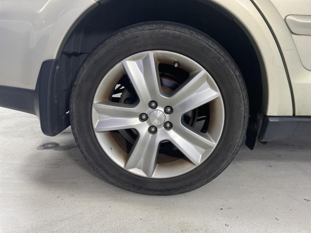 Photo '7' of Subaru Outback Photo '7' of Subaru Outback