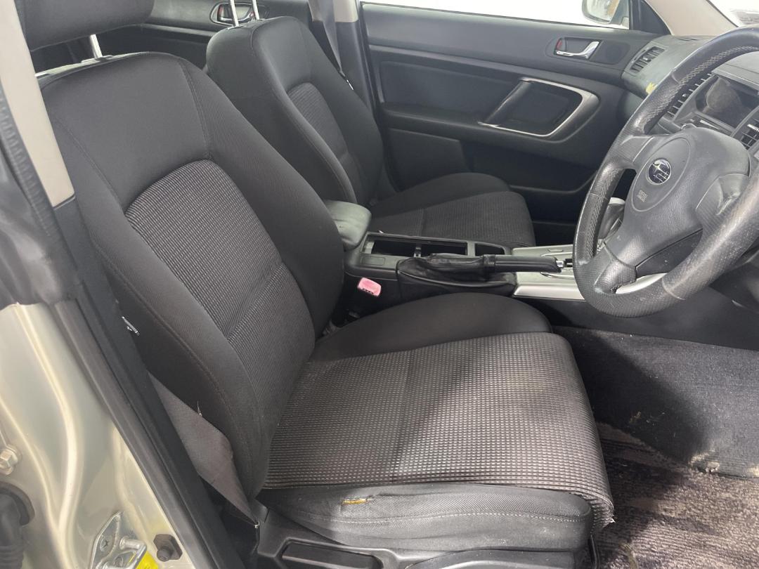 Photo '11' of Subaru Outback Photo '11' of Subaru Outback