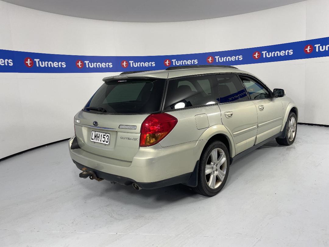 Photo '20' of Subaru Outback Photo '20' of Subaru Outback