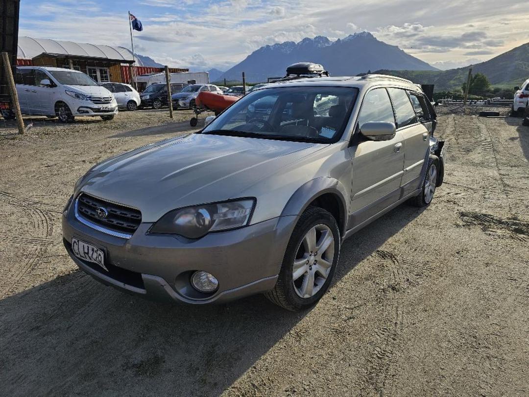 Photo '7' of Subaru Outback R LTD