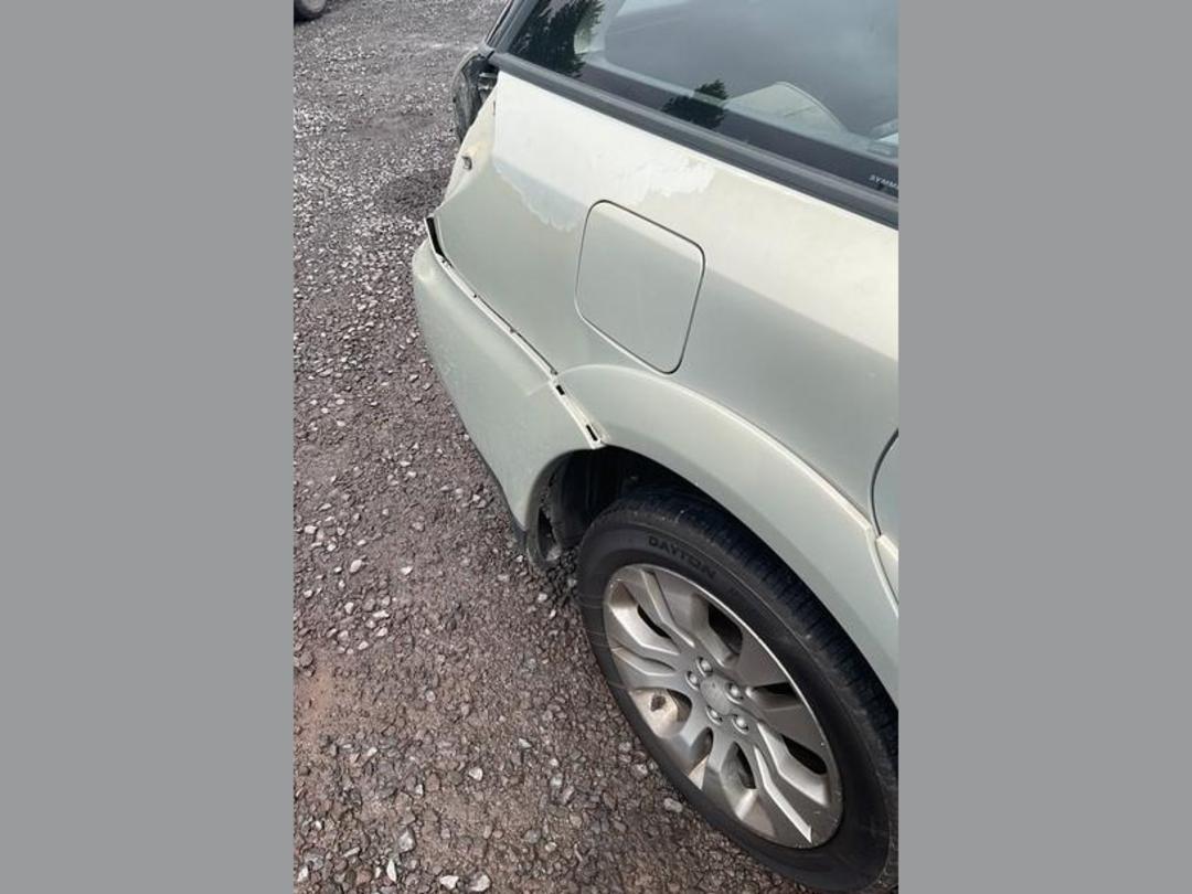 Photo '9' of Subaru Outback I