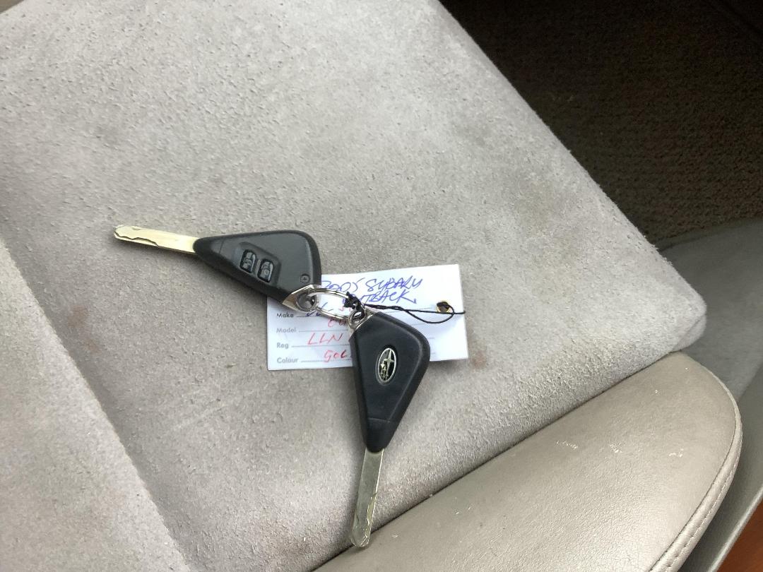 Photo '12' of Subaru Outback